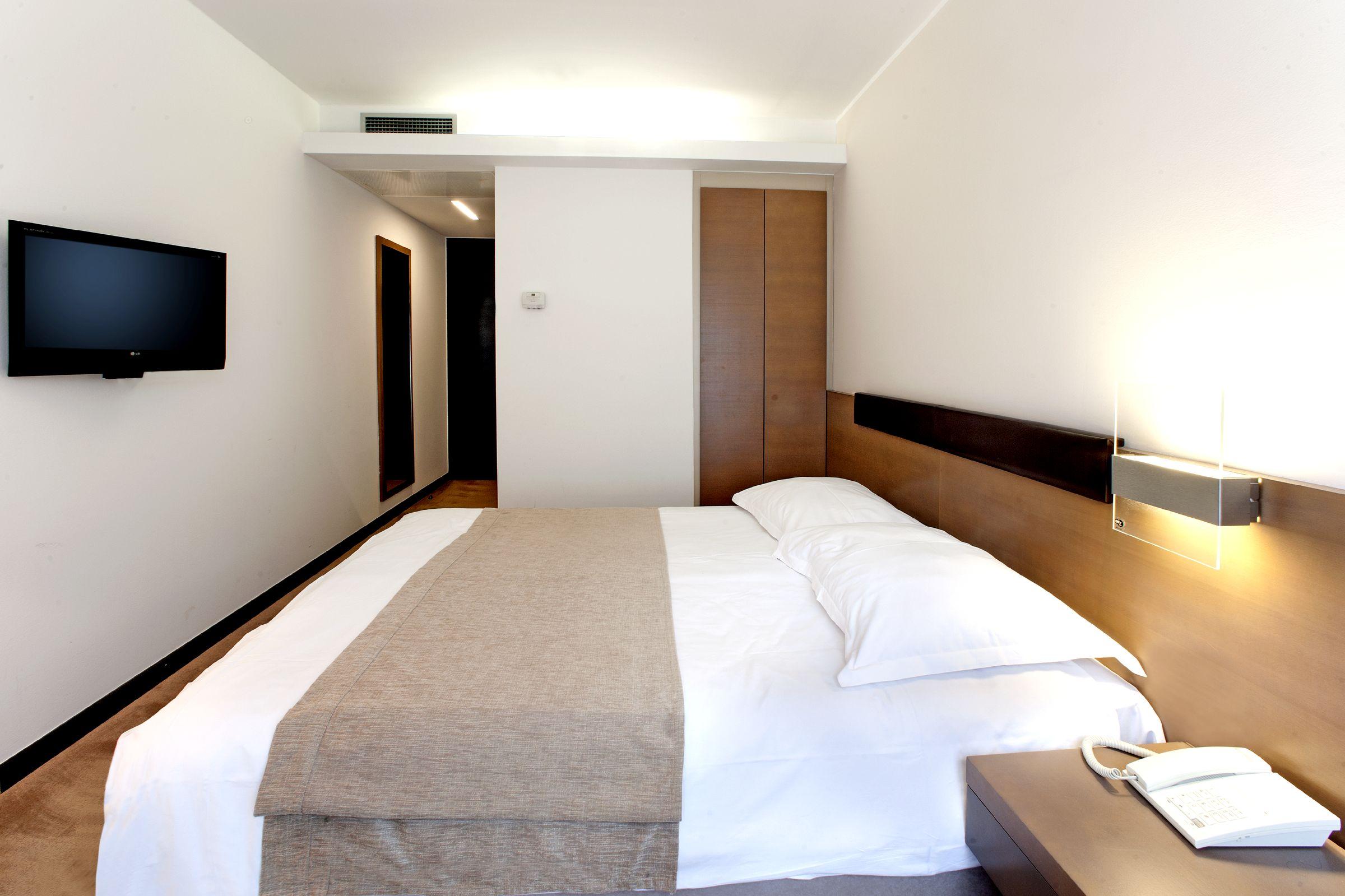 Hotel Molindrio Plava Laguna โปเรช ภายนอก รูปภาพ