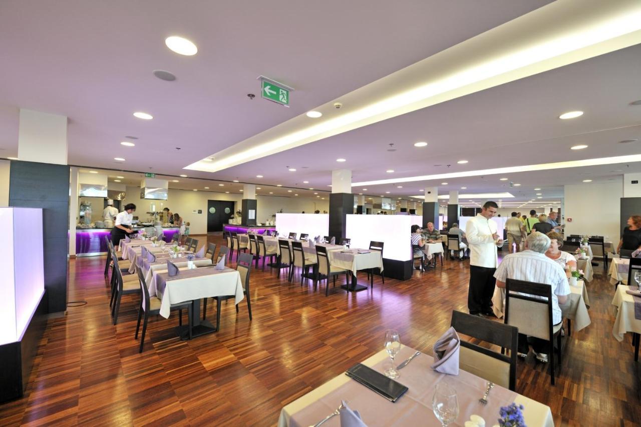 Hotel Molindrio Plava Laguna โปเรช ภายนอก รูปภาพ
